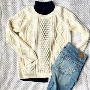 Gap Cable Knit Sweater - Cream - Layering